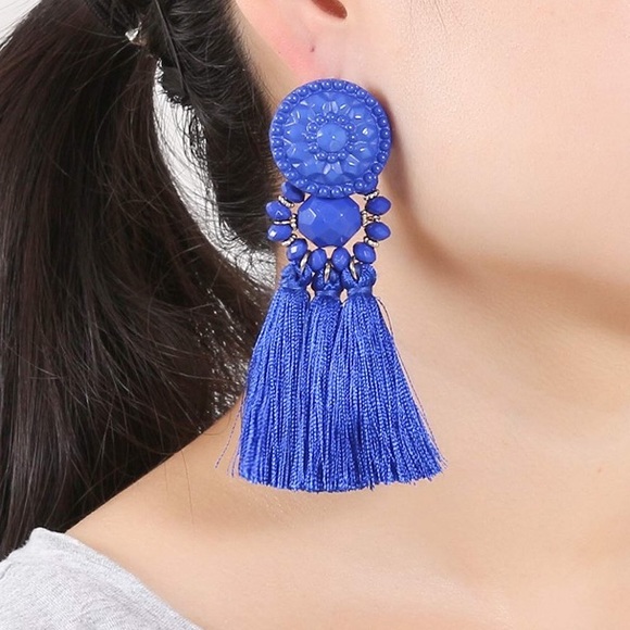 Jewelry - ✨ BLUE VINTAGE LOOK BETTY TASSLE STATEMENT EARRING
